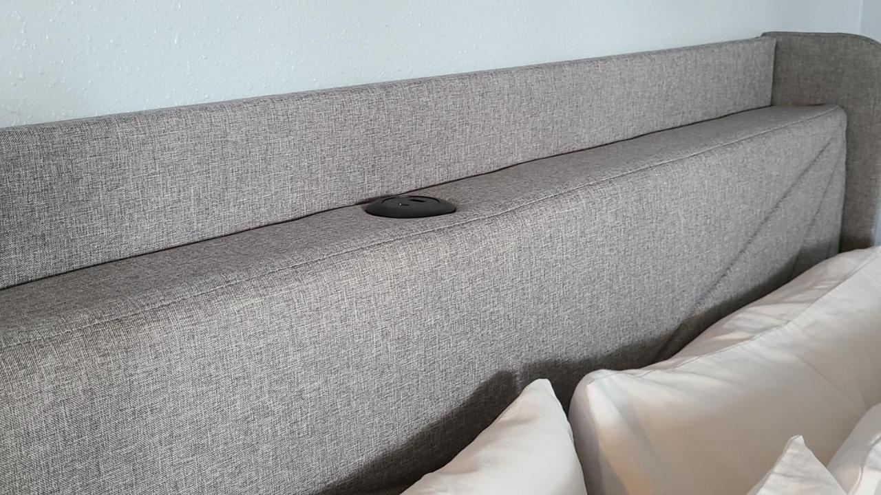 Centrally Located In Rogers And Bentonville! -Private Rooms Εξωτερικό φωτογραφία