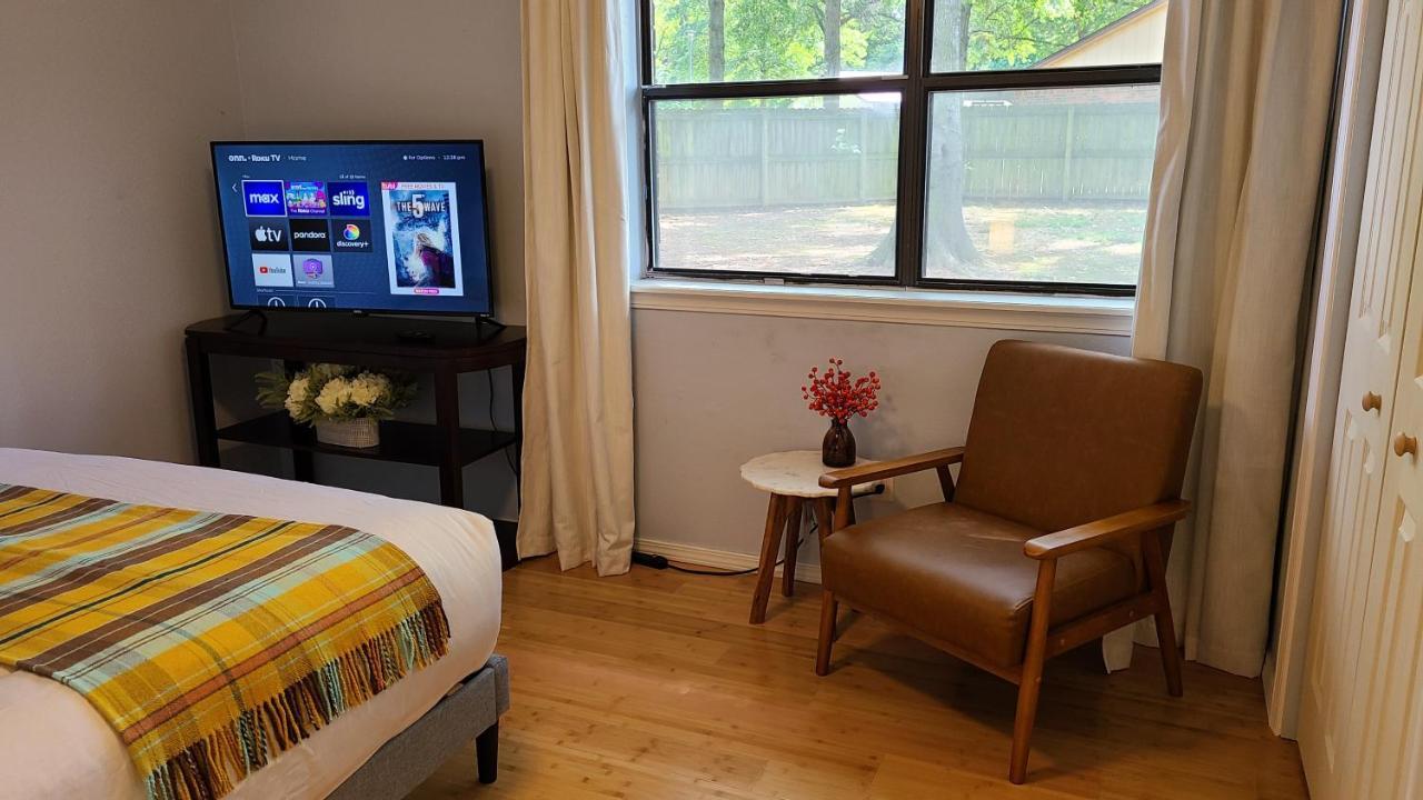 Centrally Located In Rogers And Bentonville! -Private Rooms Εξωτερικό φωτογραφία