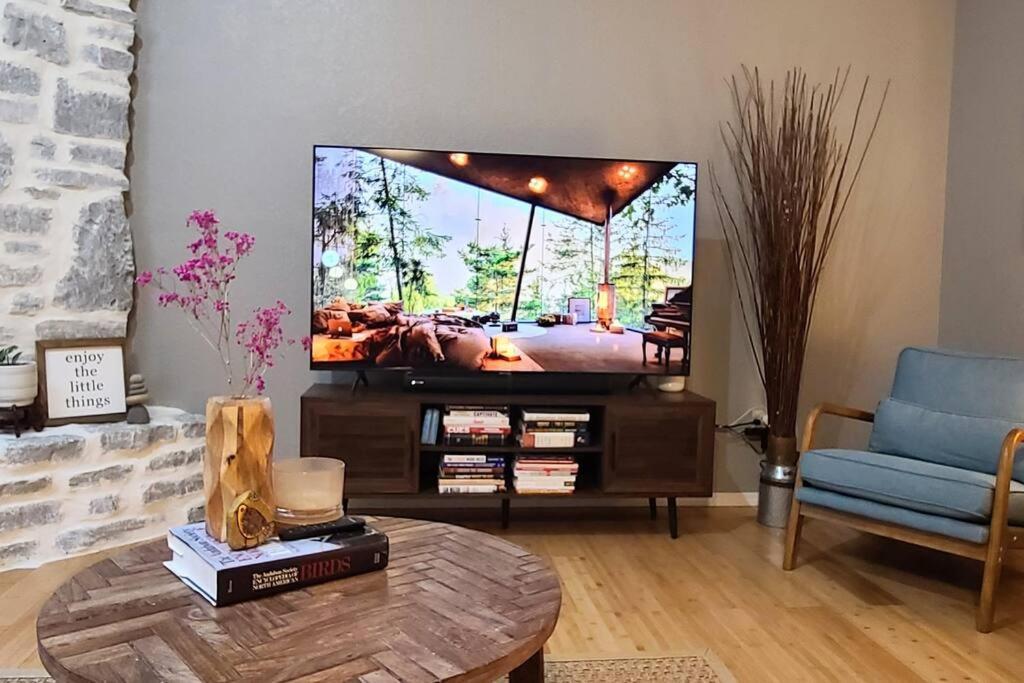 Centrally Located In Rogers And Bentonville! -Private Rooms Εξωτερικό φωτογραφία