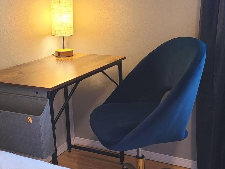 Centrally Located In Rogers And Bentonville! -Private Rooms Εξωτερικό φωτογραφία